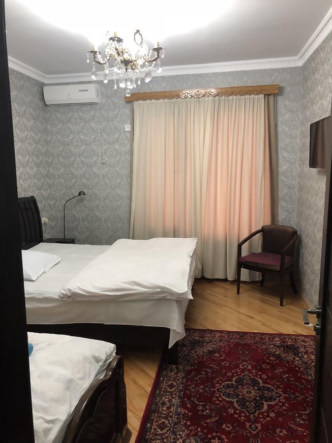 Guest House Tasunia Kutaisi Eksteriør bilde